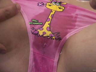 Soiled grumble sucks Hawkshaw and gets fucked beside their way messy pussy